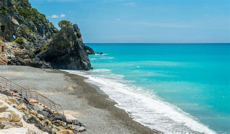 spiaggia nudisti hot|Italie : Plages naturistes